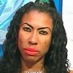 benita_milena's tweet image. WhatsApp e Facebook cairem eu entendo, agora levarem o Instagram junto é ridículo, odiei 🗣