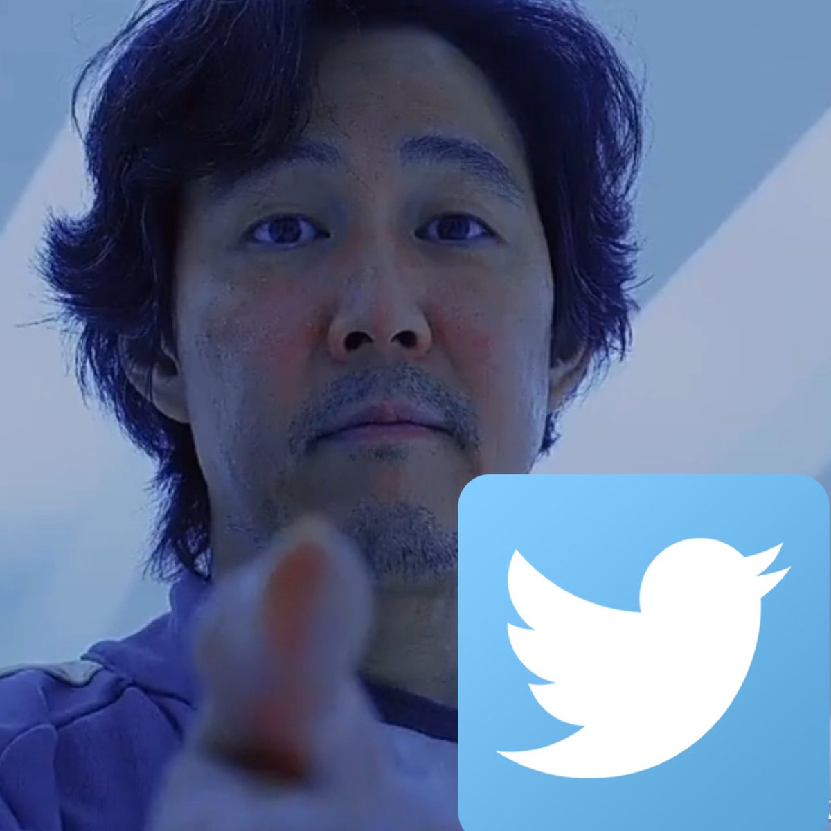 mucerux's tweet image. whatsApp users finding peace in twitter right now
#facebookdown
#whatsappdown