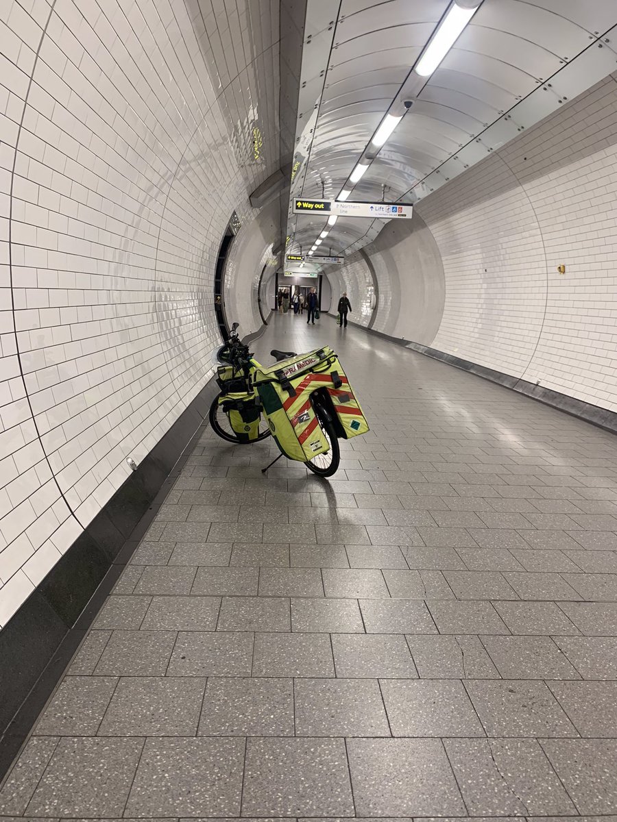 Why use a bike? Today we attended a very sick patient on the underground. Arrived by the patients side WITHIN 5 MINS OF THE 999 CALL being made, immediate assessment, life saving treatment given and monitoring. That’s why! 🚲🚑 Great work team!#TeamLAS #London #Ambulance