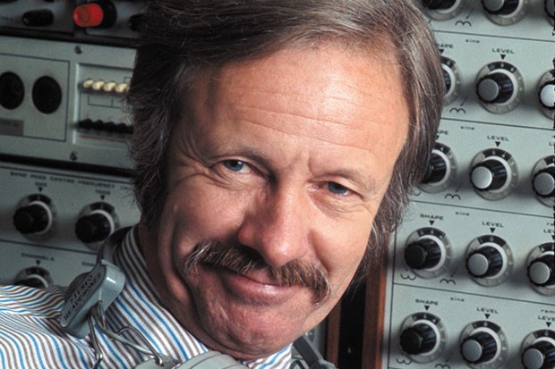 TNThorne1970's tweet photo. Remembering #DudleySimpson on what would of been his 99th Birthday. 
Born this day 4th October 1922
(Died 4th November 2017 aged 95)
Dudley is an Australian television composer who is best known for his work on #DoctorWho where he composed the incidental music for 277 episodes. https://t.co/VXJkjfbcAa