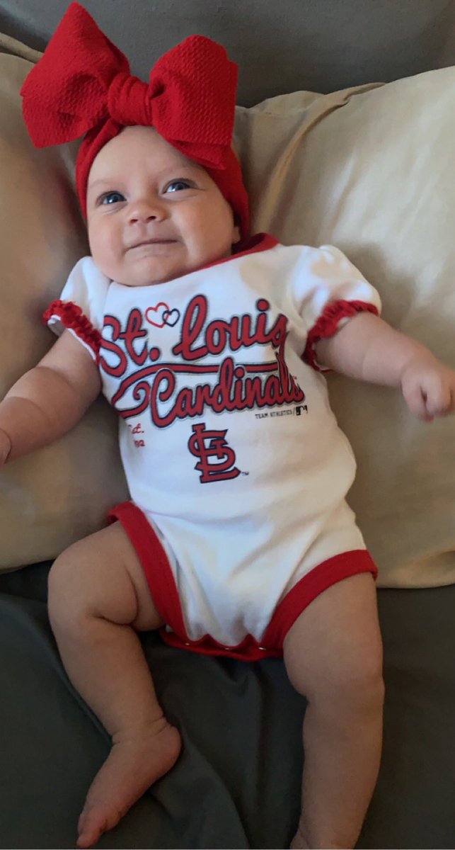 AllieMJurgensen's tweet image. Bring on post season baby!!!! #madeforOctober #GoCards ❤️⚾️❤️