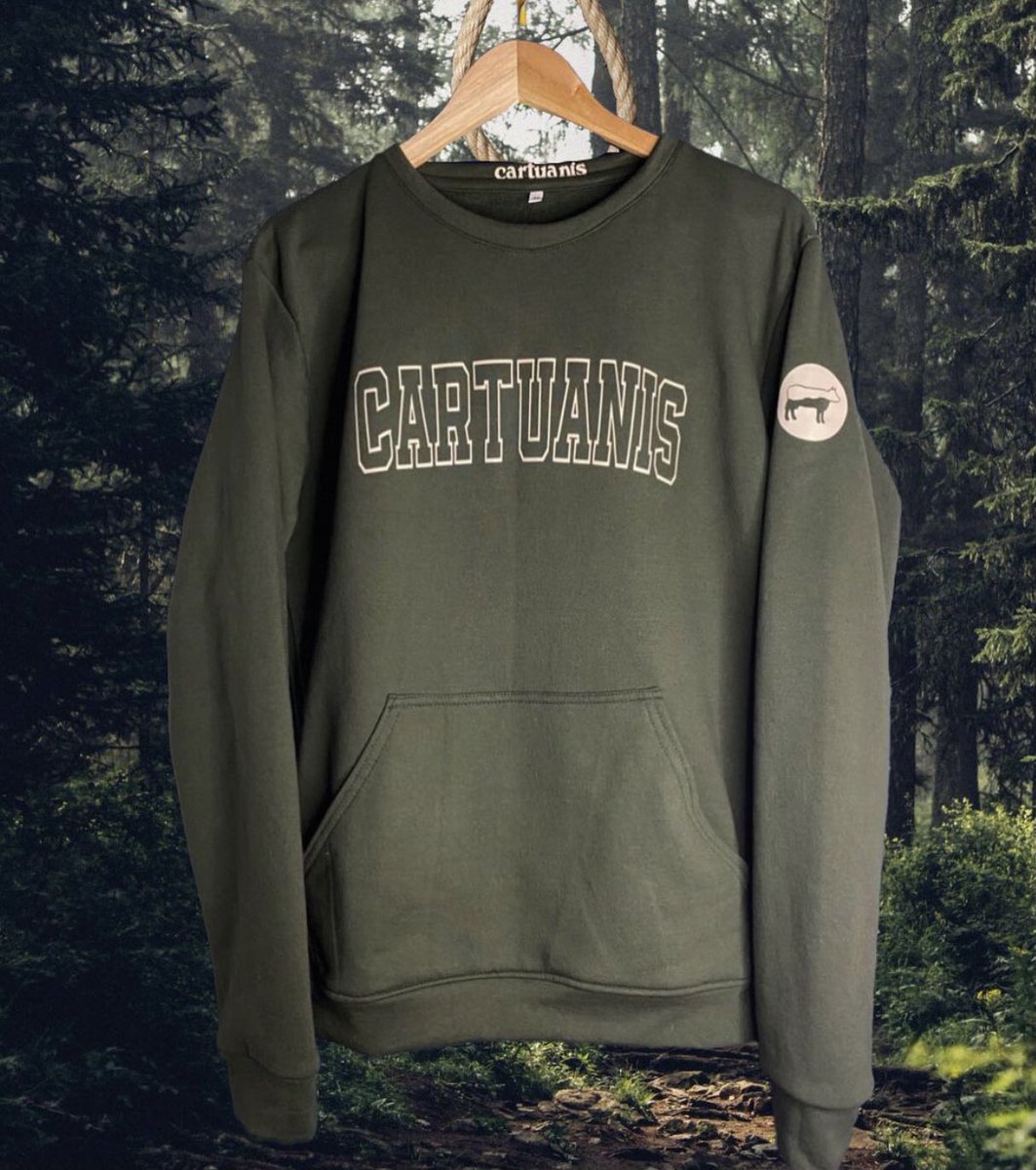 cartuanis's tweet photo. Llego octubre y con el nuestros Hoodies sin cabeza 🎃💀🔥🐄 Nuestros estilos más raros pero siempre con el mejor estilo, pueden encontrarlos en nuestra tienda https://t.co/iwJoVI7j7X https://t.co/BgQz8UqOKk