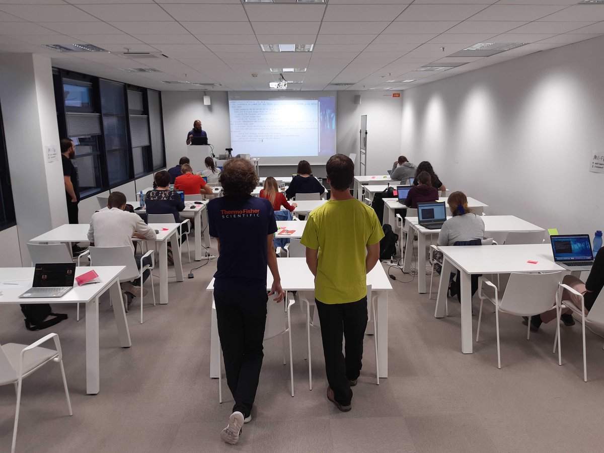 🤩 <a href="/EnCuKou/">Petr Viktorin</a> zahajuje kurz linuxové administrace pro Pythonist(k)y, po delší pauze se opět potkáváme naživo 👩‍💻 Díky moc <a href="/czechitas/">Czechitas</a> za možnost využít prostory v brněnském CTP Czechitas House 🏢