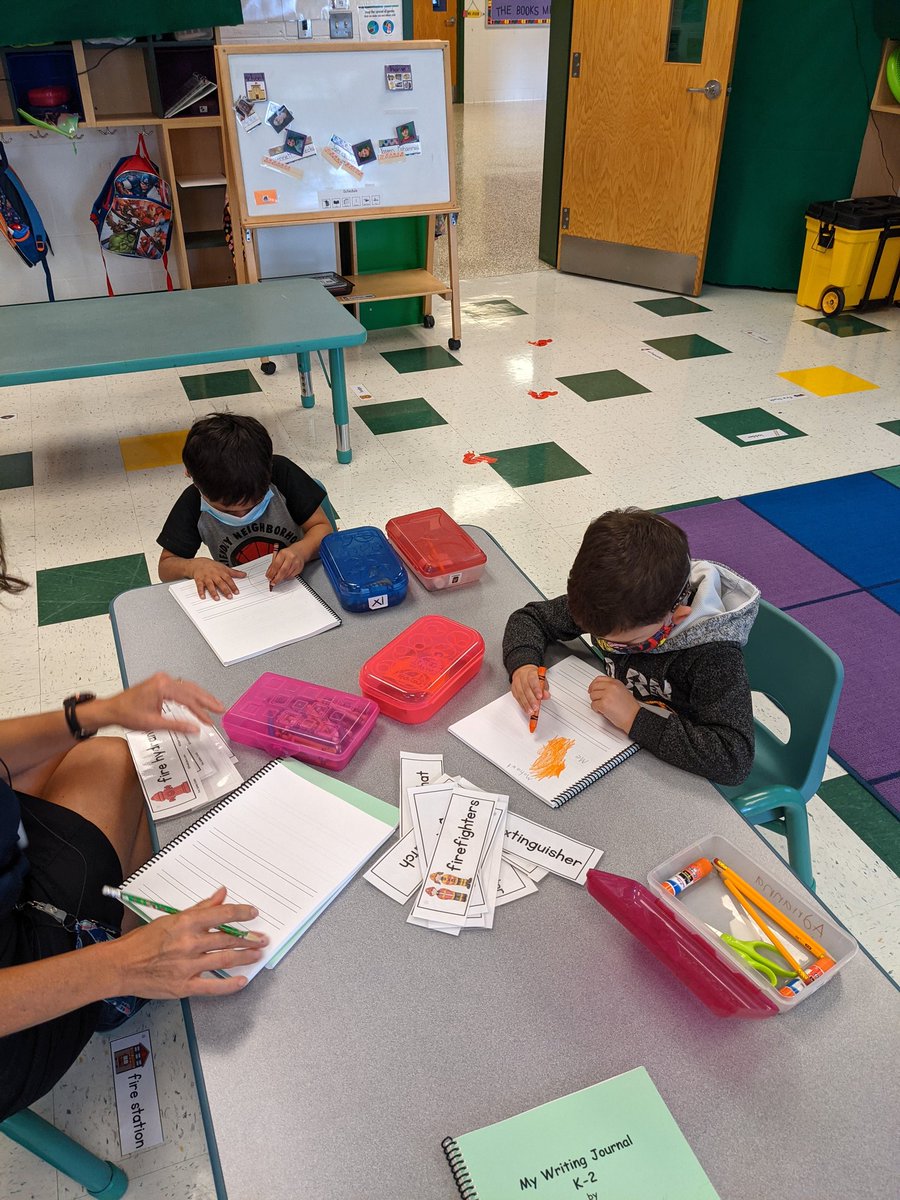 Journaling!  Draw a picture about anything you want then tell us/write about it! Lots of hard work happening. @TreadwellMrs <a href="/ColesRoadrunner/">Coles Principal</a>