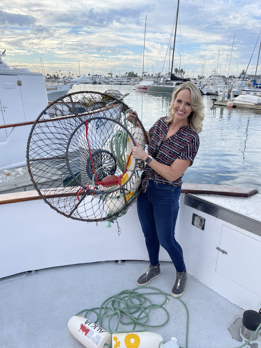 alliewagnertv's tweet photo. Working on my lobster fishing skills 🦞 aboard the Alicia this morning. Spiny Lobster Season kicked off this weekend

#spinylobsterseason #sandiego #nofilter #lobsterhoop #lobster #fishing @KUSINews @KUSI_GMSD https://t.co/kzcLxyhUJ1