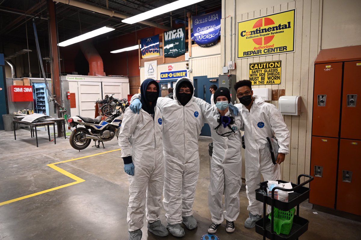 awbolympia's tweet photo. Wow! The workforce training at @WSTSC in Bremerton is growing by double digits as students from 10 districts come to learn real life skills like construction, welding, 3-D animation, nursing, criminal justice &amp; more! Info &amp; vid coming to https://t.co/YiUpAaaMkI  #MFGisWA #waedu https://t.co/aBlIqk3SsC
