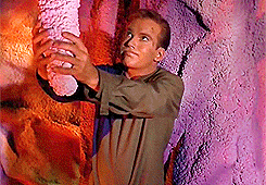 KenFromChicago's tweet image. #CaptainKirk chose the #BlueOrigin rocket because he had chosen something like it before. #TrekLogic 🤔🤣🚀🖖