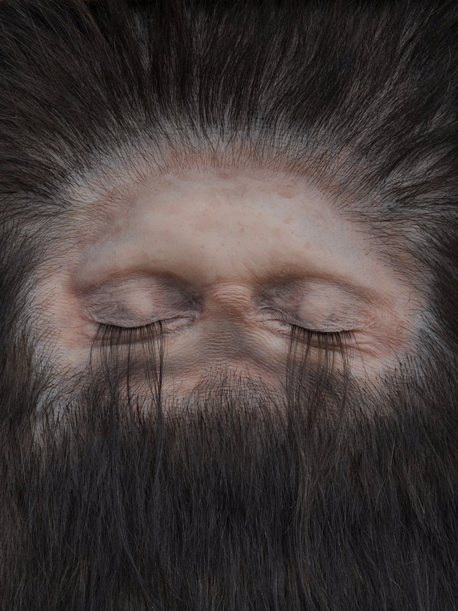 ingrao_matteo's tweet image. Anecdote about this work: each hair was punched one by one. #patience