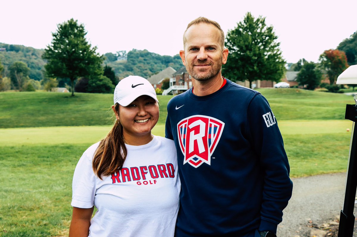 RadfordMGolf's tweet photo. Shoutout to @jdbeeler and @RadfordWGolf for coming out to support! #HighlanderInvitational #RiseAndDefend https://t.co/3VJTudnKDO