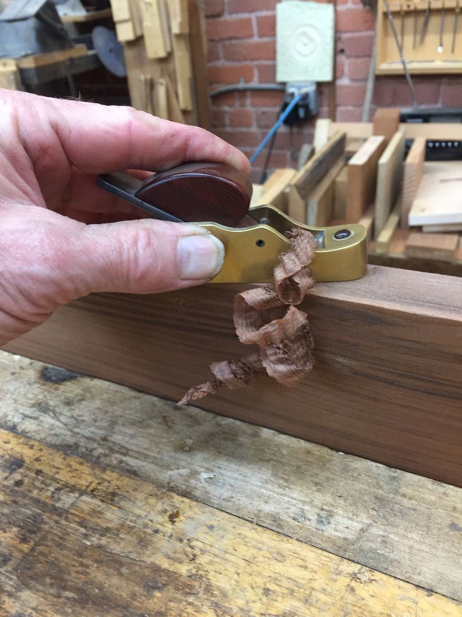 GaryRogowski's tweet image. High angle brass scraping plane. One of the tools we make in the Mastery Program. #masteryprogram, #onlinemastery, #northwestwoodworking, #woodworking, #workbench, #handtools, #joinery, #handplanes