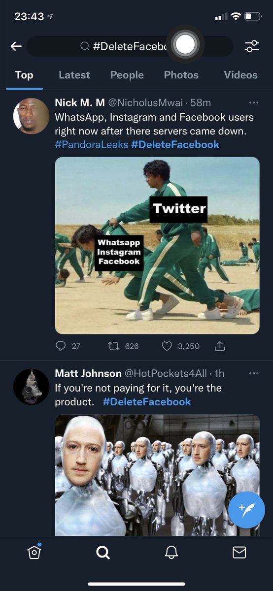 Chit_Hsu_Swe's tweet photo. Since 2012, I have never experienced that facebook is down today. #DeleteFacebook https://t.co/oKluqO37fz