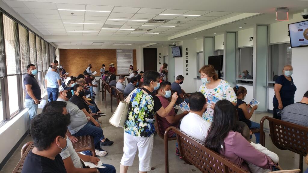 Hoy nos vista Gaby de <a href="/SABEResPODER/">SABEResPODER</a> para brindar información sobre sus programas de descuentos de medicamentos y consultas médicas a bajo costo. ¡No te pierdas las actividades de la #SemanaBinacionalDeSalud!