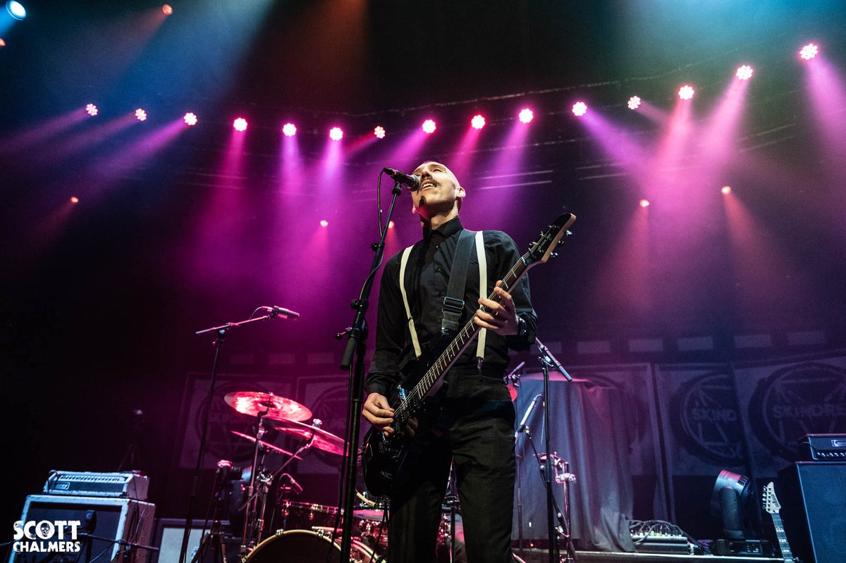 This looks like a shot from the opening night of my spoken-word show 'Musical Memories' but it is in fact a select moment from my slot at the awesome <a href="/Skindredmusic/">Skindred</a> gig on Saturday, which I was honoured to play. Big ups to <a href="/scottchalmers/">Scott Chalmers</a>, <a href="/RoundhouseLDN/">Roundhouse</a> and <a href="/WeareSaintAgnes/">𝖘 𝖆 𝖎 𝖓 𝖙 𝖆 𝖌 𝖓 𝖊 𝖘</a> xxx