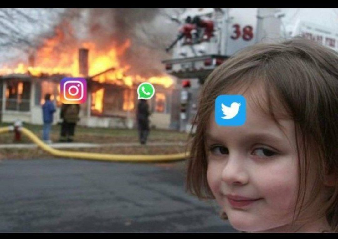 _Esala_'s tweet photo. 😁😁😁😁 https://t.co/TcXjza6XUD