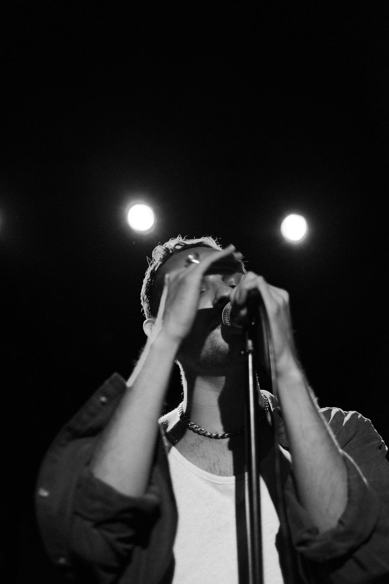 readalphaorder's tweet image. Moments with @zuli_jr from his show at @TheSultanRoom this weekend. ✨ Photographed by @feltonkizer