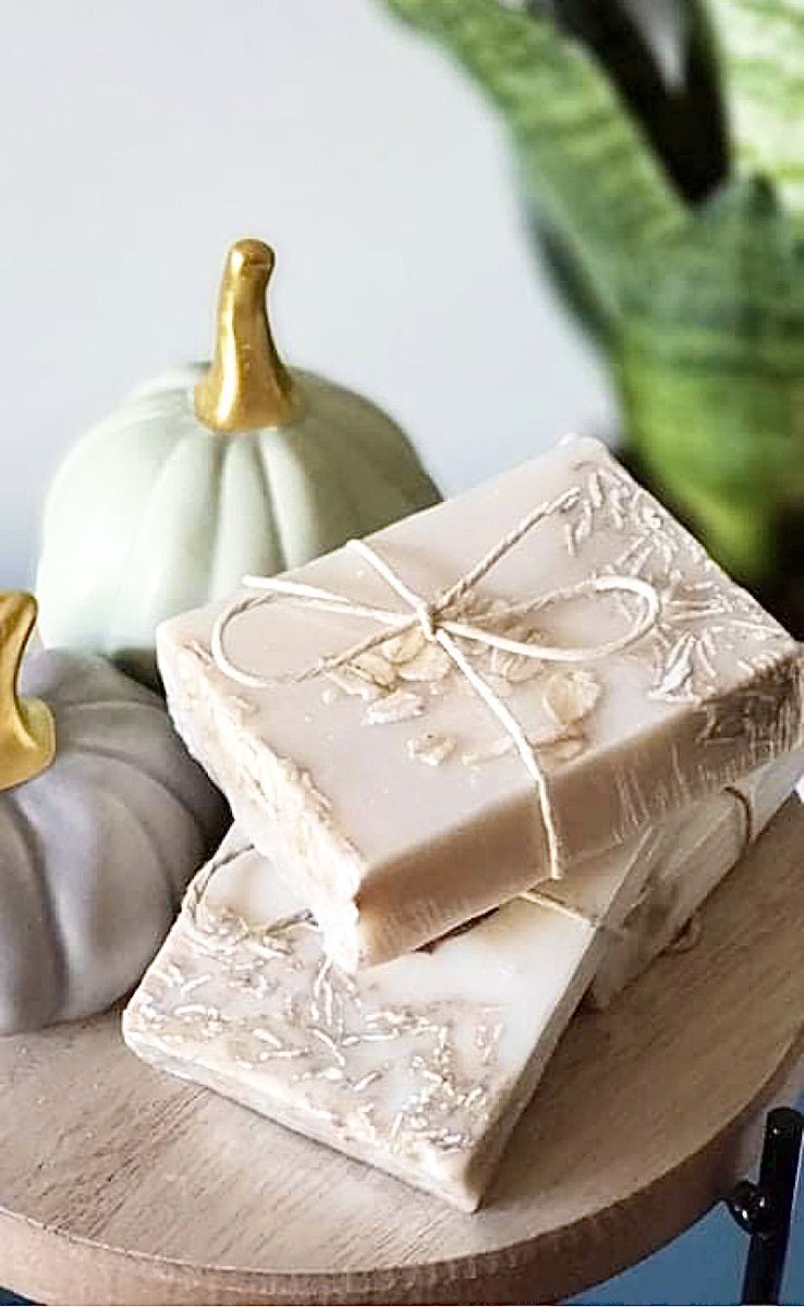 bathbyterra's tweet image. Fall In Love With Soap Favors By BathByTerra.Etsy.Com #fall #pumpkin #halloween #partyfavors #soapfavors #handmadesoap #weddingfavors #weddingideas #babyshowerideas #berriesandcream #autumn #fallinlove #baptismfavors #babyshowerfavors #smallbusiness #retweet #momlife