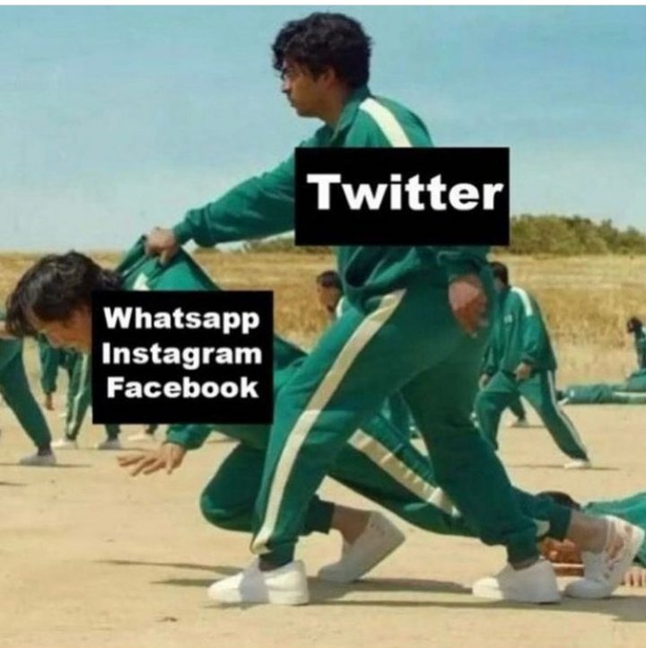 Quando todos caíram o twitter firme e forte :
Meu twitter | voltou | google drive | fudeu | anonymous | bora zuckerberg | Mds o twitter |Hackers / Choquei / COMO ASSIM / Nem SMS / Zuckerberg / Parou | WhatsApp | Facebook | Instagram