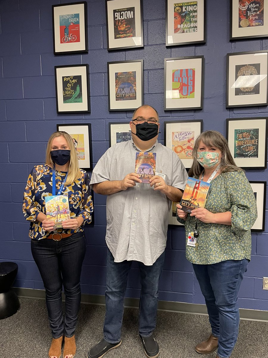 CastroEDU13's tweet photo. Today @GRISHAM_MS 6th graders had the honor to meet with @JamesPonti, a New York Times best selling author and City Spies author! What an exciting day for us! #readingrocks #GMSilluminates @GrishamLibrary https://t.co/thjwO39pSm