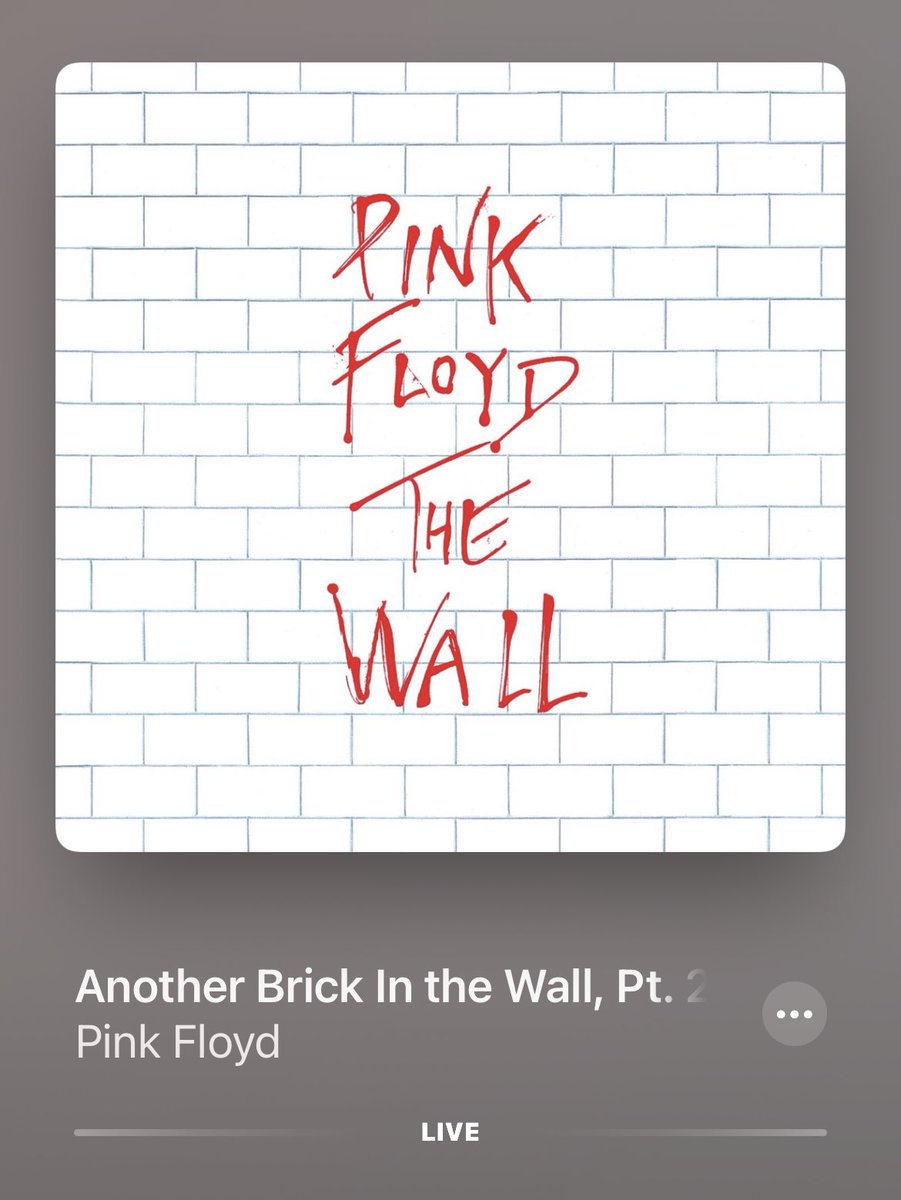 MementoMoriXO's tweet photo. Now Playing on Episode 18 of #MementoMori by @theweeknd Only On #AppleMusic: 

#PinkFloyd - Another Brick In The Wall Pt 2 

Listen to the live stream free: https://t.co/6s03ni7YyA https://t.co/xl0AJxIUWe