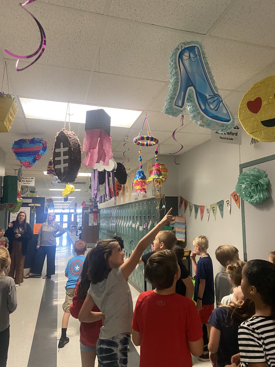 aesbinford's tweet photo. Helping children understand and appreciate the diverse world around them. Teaching traditions, values, and heritage with a 3rd grade family piñata project. We can’t wait to write about all of these great things for Hispanic Heritage Month.  #aes3rd #ActonFam https://t.co/5ZdPl5oYT7
