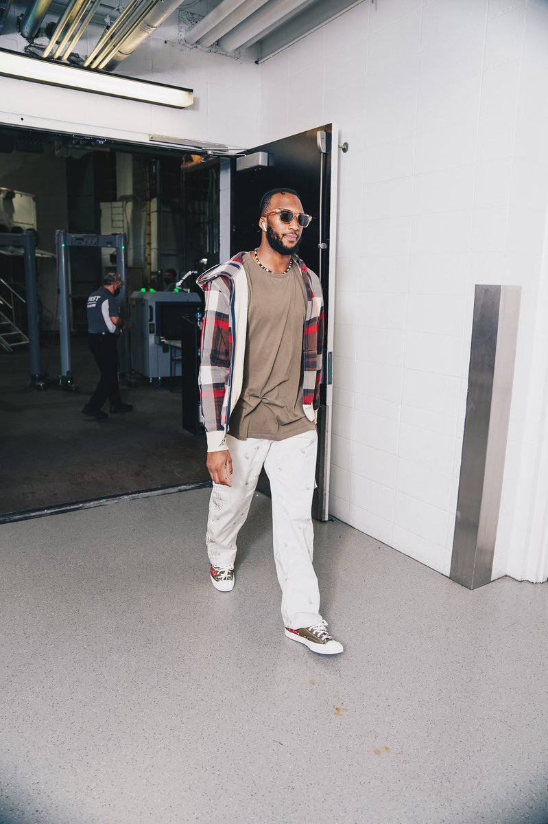 Timberwolves's tweet image. 📍 A R R I V E D