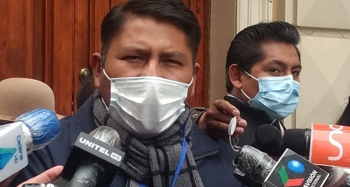 noticiasfides's tweet photo. #ANF El diputado del MAS, Juanito Ángulo, calificó de un “paro cínico” el anuncio de movilizaciones por parte de comités cívicos y los llamó “sinvergüenzas” por pretender proteger a los responsables de los conflictos de noviembre de 2019.

(Foto: Radio Splendid) https://t.co/QtuqH51Xyg