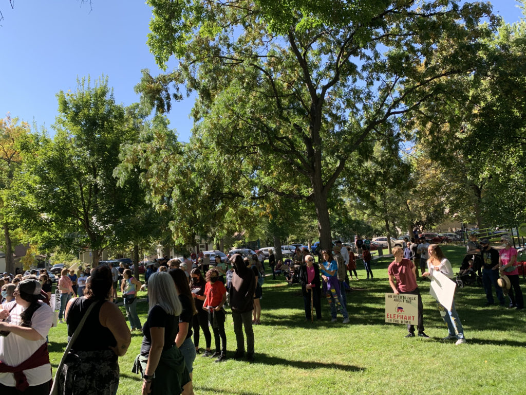 CSUCollegian's tweet photo. NEWS: Hundreds gather for  a Women's March in Fort Collins following the recent passing of abortion restrictions in Texas. 

@PasleyNoah #CollegianNews #WomensMarch #TexasAbortionLaw

https://t.co/la6Nanr0JU https://t.co/b3igxli34i