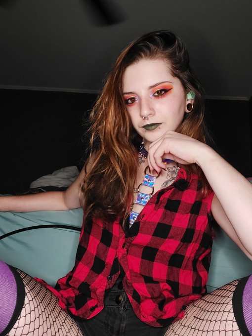 Come and get a free spot on my #onlyfans.  50 spots only. Completely free. 😘 You won't wanna miss you<a href="/tag/onlyfans"class="tags">#onlyfans</a>