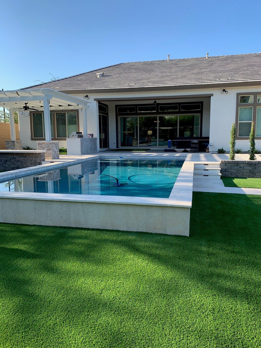 calpool's tweet image. Rumor has it Instagram &amp;amp; Facebook are down. We’ll be by the pool ✌🏼#azcustompool #instagramdown #poolsoftwitter