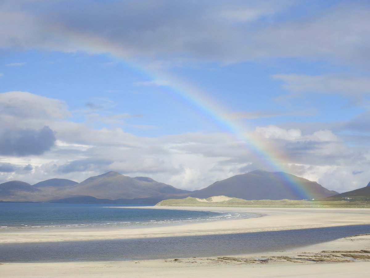 A beautiful day on Harris #Seilebost 💙
