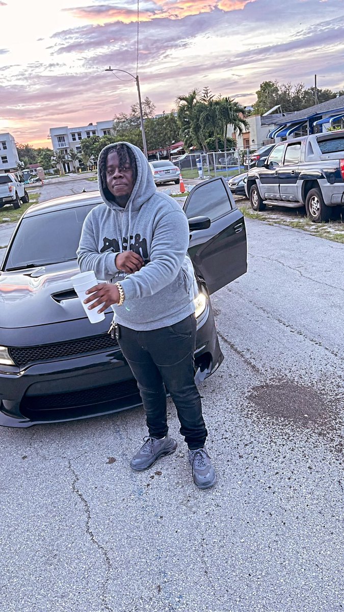 YoungBlackk_'s tweet image. Birthdays Will Never Be Same Without My Nigga @Shoes4natic_ 💯🤍🤍 
#LLK5 #LLDA #LLHLJ