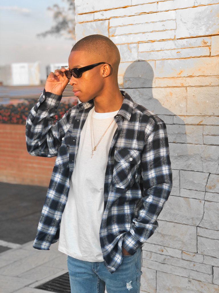 instagram.com/martin._.mpuse