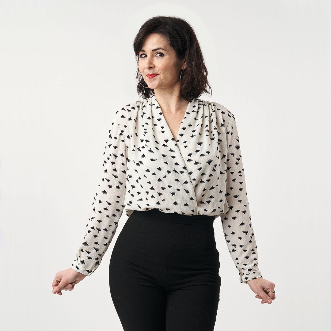 Oh hello, new fave blouse! We're featuring <a href="/sewoverit/">Sew Over It</a>'s Anderson Blouse in issue 87, and it's safe to say this silky number has gone straight to the top of our make list! 🖤  Check out #SOIAndersonBlouse for inspiration!