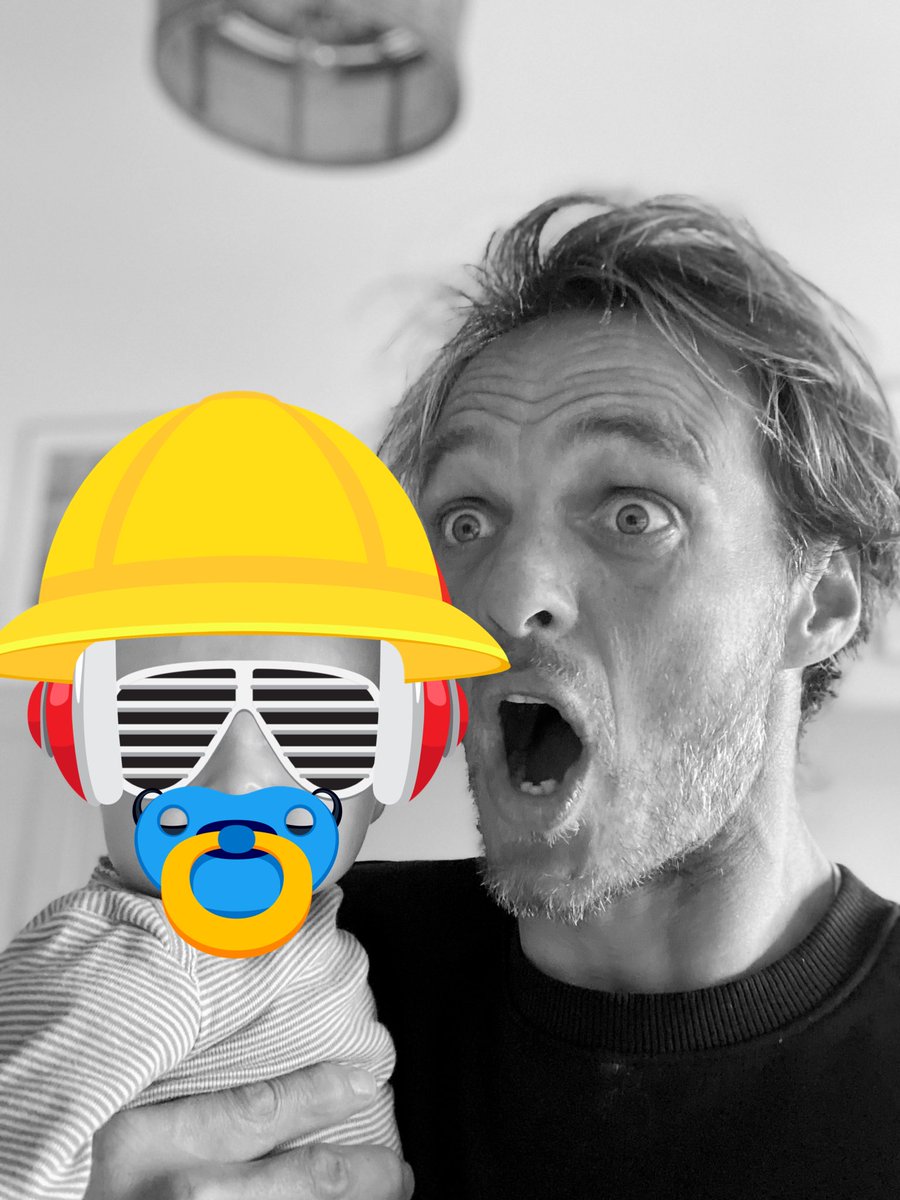 The day you wanted to do a good live Facebook show… and it all goes banana… we will talk later #crash #liveshow #backtotwitter