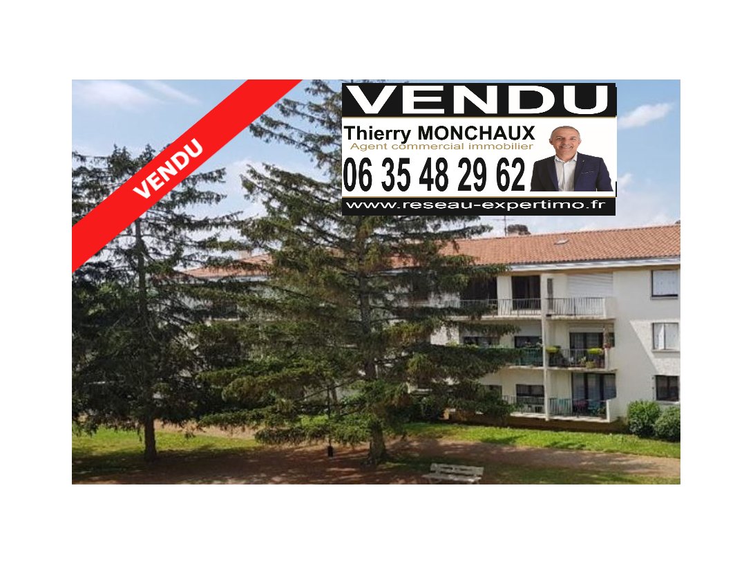 Signature aujourd'hui chez le notaire !
Je remercie ma venderesse et mon acquéreur de ces bons moments partagés.
Un projet immobilier ? Achat / Vente ?
Bénéficiez de mon expertise, contactez-moi au 06.35.48.29.62 #immobilier #vente #Poitiers