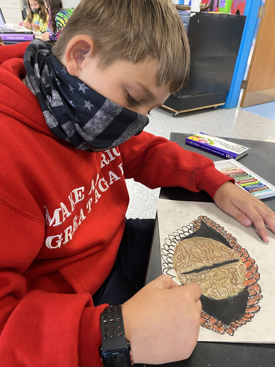 MWCSDmsart's tweet image. The middle school art work is coming along #pr1deinthepaw