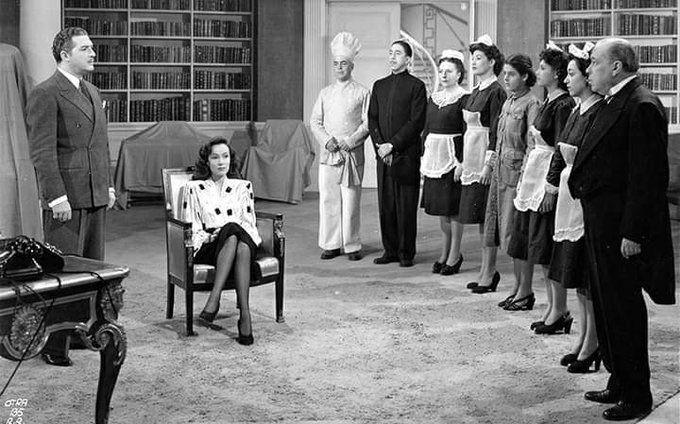 FilmotecaUNAM's tweet photo. Mientras esperas a que regresen tus redes sociales, date una vuelta por nuestro catálogo de #CineEnLínea y disfruta grandes clásicos del cine mexicano y cine independiente.

Disponibles de manera gratuita aquí 👉 https://t.co/iePotPpWZP https://t.co/YXSnD0BDop