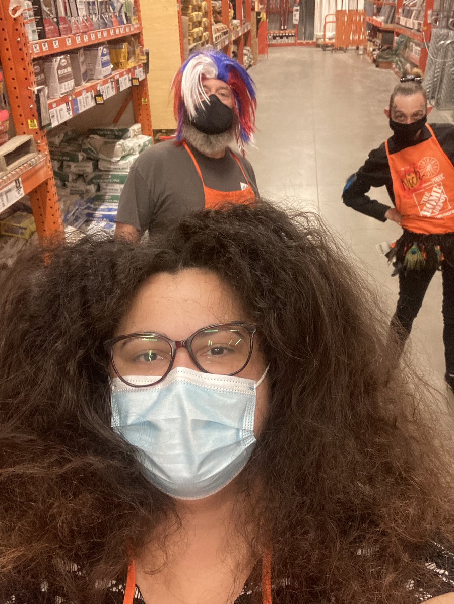 Crazy hair day! We don’t care!!!#CAM2021 <a href="/athornton0412/">Anthony Thornton</a> <a href="/Erin3857/">ErinHD3857</a> @spohn3857 <a href="/TracyKatz13/">Tracy Katz</a> <a href="/bruceojb/">Bruce Johnsonbaugh</a> <a href="/kelly_broyles/">Kelly Broyles</a> @Sean_Monty_ <a href="/NickViolet/">Nick Violet</a>