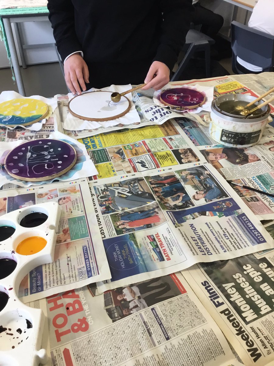 cyres_textiles's tweet photo. Year 9 have been having a go at batik when learning about printing and dyeing techniques. @CyresYr9 #textiles #batik https://t.co/ke2NB8Hj63