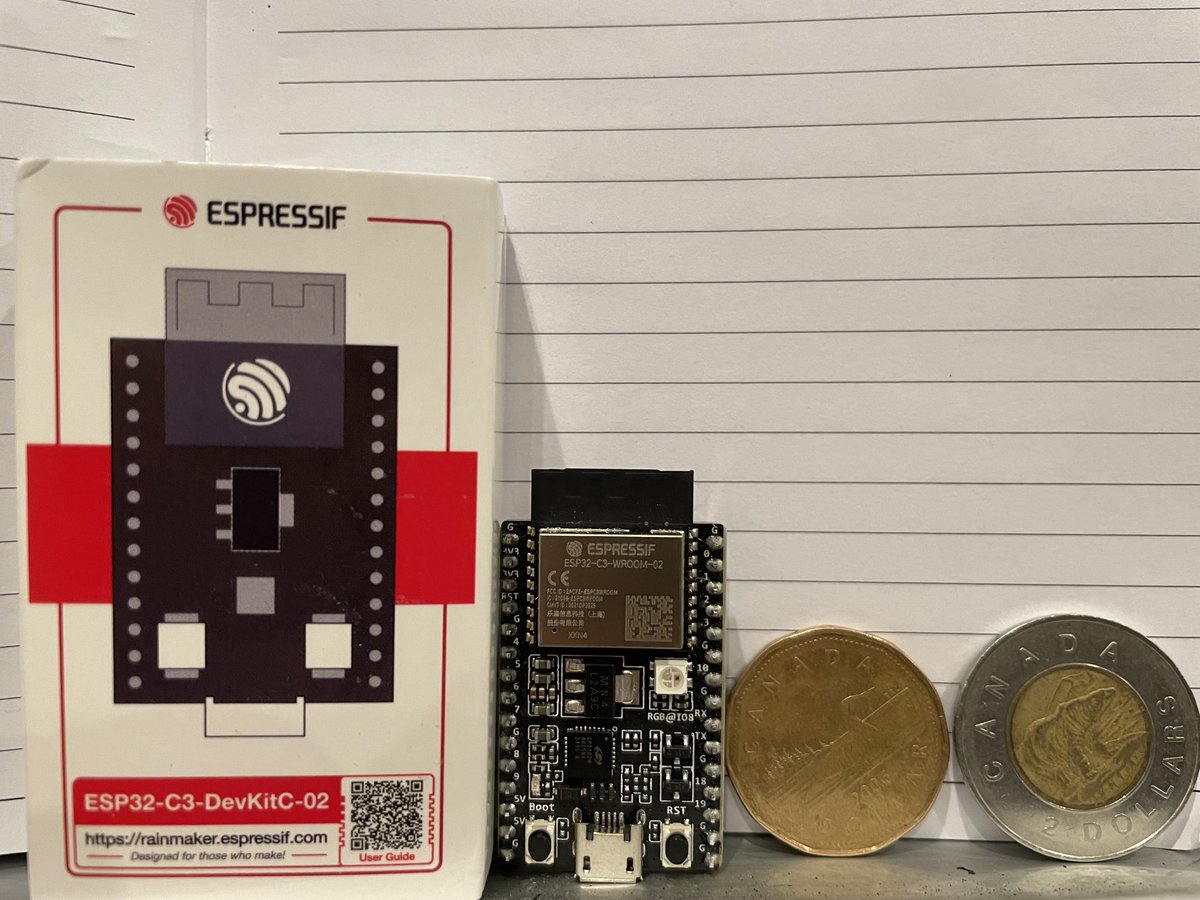 cfriedt's tweet image. My #esp32c3 #riscv DevKit has arrived 🙌 Canadian Loonie and Toonie for scale