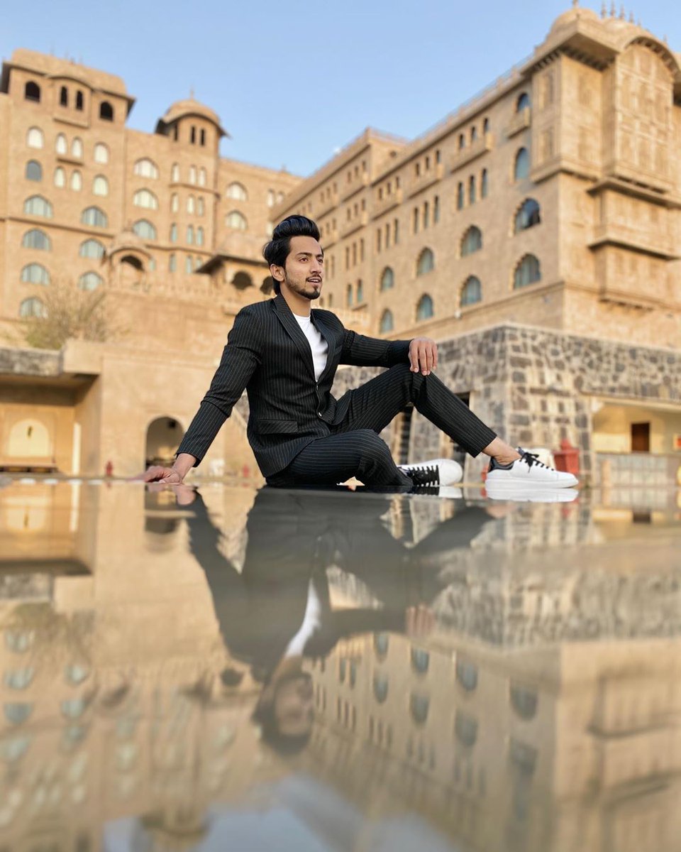 faisupallavi's tweet photo. Tu aake dekhle Wo mein Rate kitni sari teri yaadon ne guzare soniye sone , hmmm 
Happy Birthday Faisalllllllllllll

MRFAISU BIRTHDAY BEGINS https://t.co/cv2Uz0Fd92