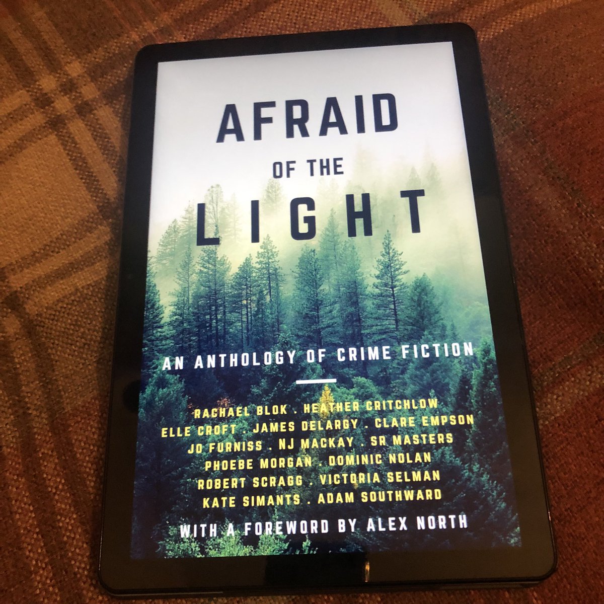 corkyorky's tweet photo. In the mood for some crime short stories…
#AfraidofTheLight https://t.co/R2V4c3OHai