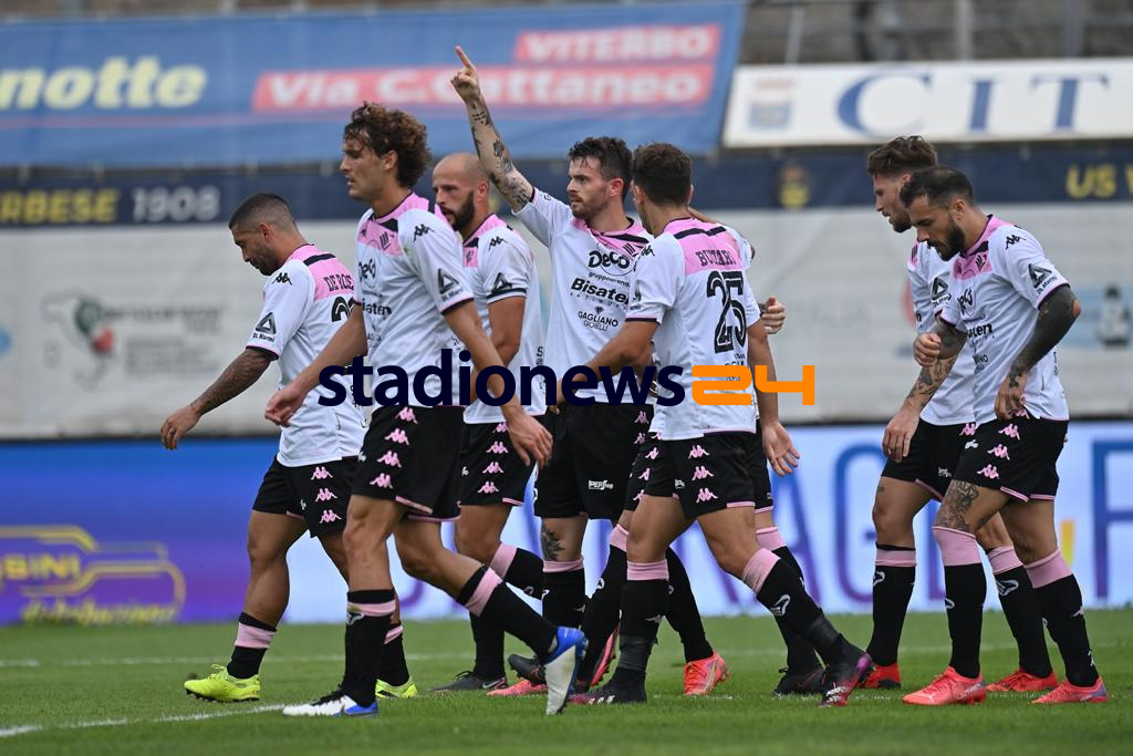 STADIONEWS24's tweet photo. #JuveStabiaPalermo: si parte!

Segui qui la diretta testuale ----> https://t.co/EFkM8npI7q

#SerieC #FacebookDown #Instagramdown https://t.co/CcE28W7dZC