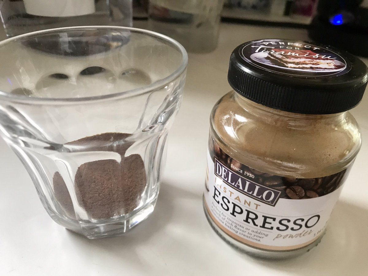 It’s instant espresso. Do I like it? Nah~ #coffee #espresso #coffeeritual #tsais #maikodrip