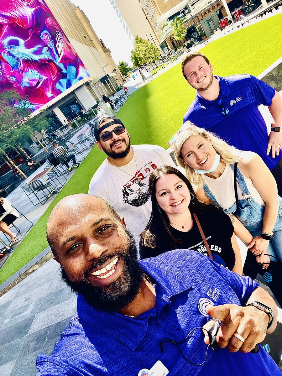 Pascahl Hall (@pascahl_) on Twitter photo Another great moment <a href="/ATTDistrict/">AT&T Discovery District</a> led a tour with an amazing group just visiting on vacation. Itās safe to say they loved the place!!
#attdiscoverydistrict #lifeatatt #destinationatt #picoftheday #photo #pic #love #photographer #selfietime #ServeCustomersFirst #downtowndallas Another great moment <a href="/ATTDistrict/">AT&T Discovery District</a> led a tour with an amazing group just visiting on vacation. Itās safe to say they loved the place!!
#attdiscoverydistrict #lifeatatt #destinationatt #picoftheday #photo #pic #love #photographer #selfietime #ServeCustomersFirst #downtowndallas