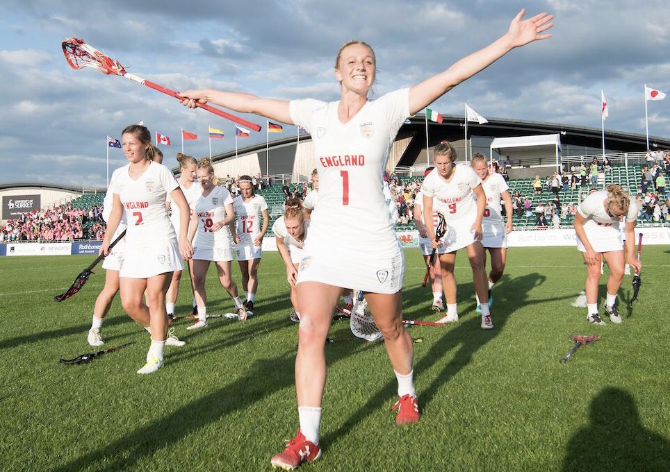 Instagram down
WhatsApp down
Facebook down

Twitter right now…