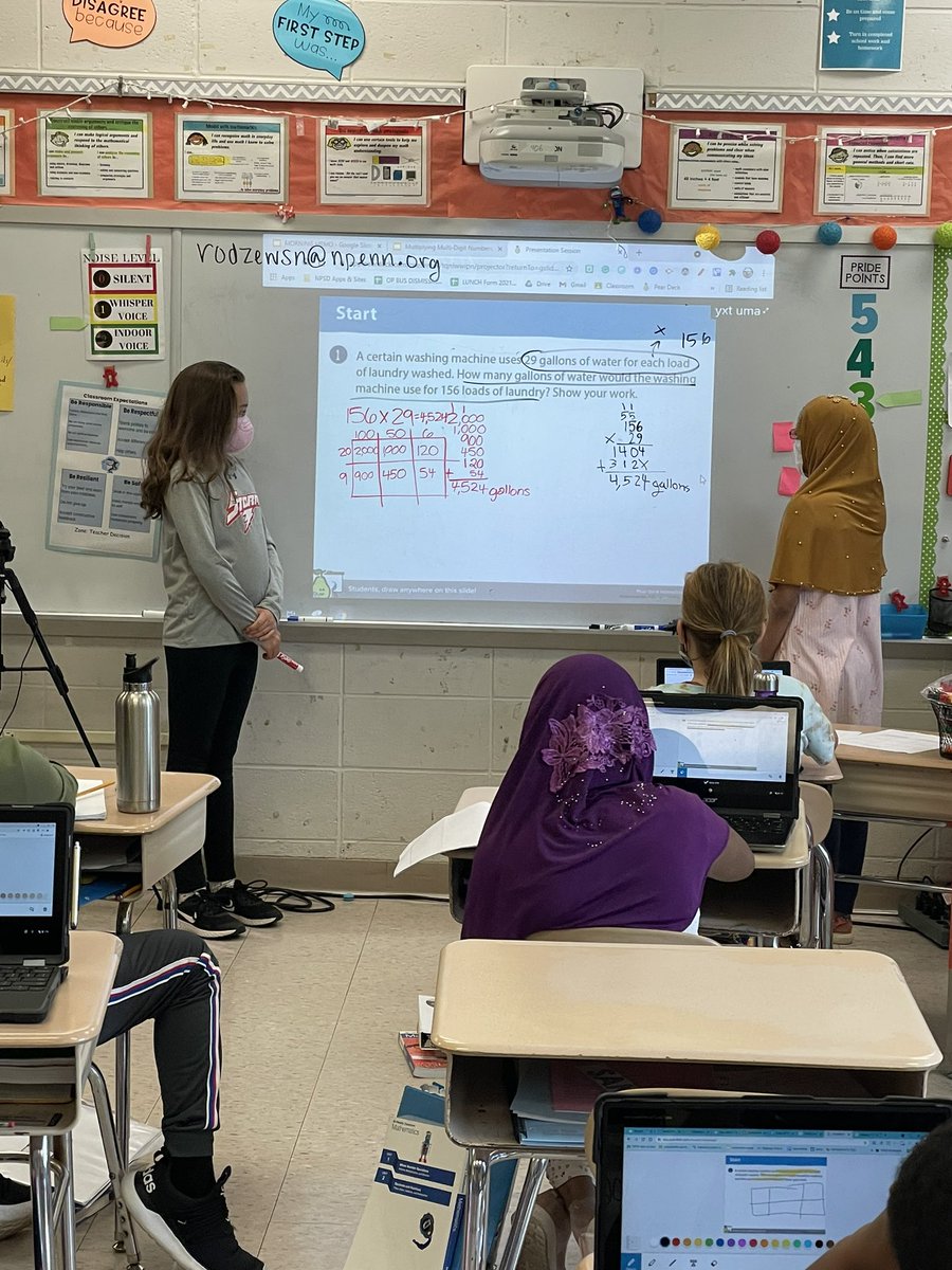 OPFabinFifth's tweet photo. I love watching these math sharks demonstrate their favorite way of solving our problem of the day!#opsharks #studentteachers #shareyourthinking #iReady #didyaseethat #mathisthebest #donttellmisssobotkin https://t.co/9xtX4SUl3V