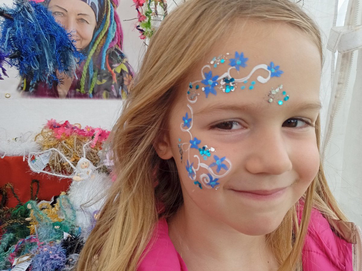 threefairies's tweet photo. A few face paints by @threefairies
  #TheThreeFairiesLisaFairy  from a Fantastic event #StoneFoodAndDrinkFestival 
@FoodStone
 2021 was so lovely to be back painting again thanks for having us love Lisa Fairy and Ian xxxx https://t.co/Jrr4Wd7CCS