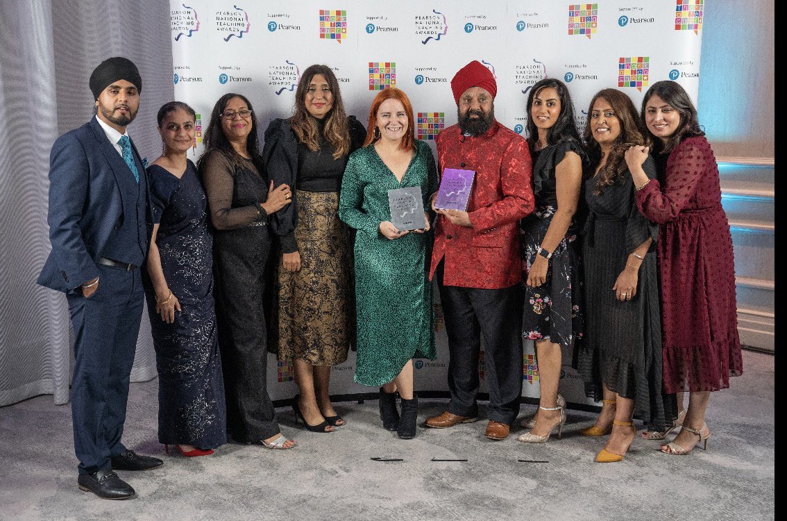 Sakara Vitellaro tweet media