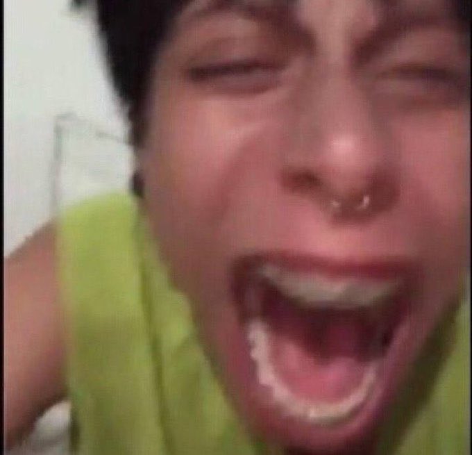 micaellysntx's tweet image. tá caindo tudo, menos o bolsonaro
ANITTA FAZ ALGUMA COISA!!!